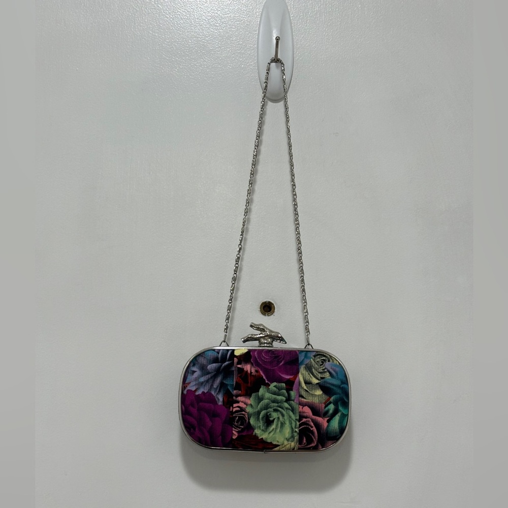 Jessica Mcclintock Floral Multicolor Clutch Bag.